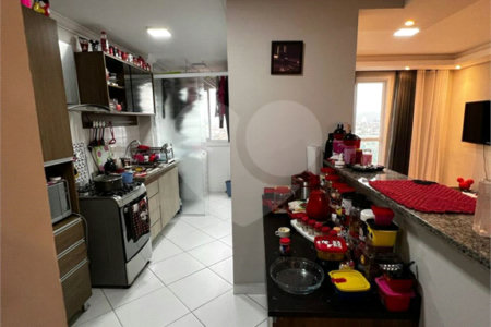 Apartamento à venda com 3 quartos, sendo 1 suíte, em Vila Nossa Senhora das Vitórias, Mauá, SP