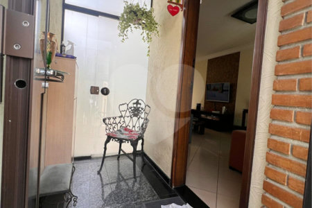 Sobrado à venda com 3 suítes em Vila Regente Feijó, São Paulo, SP