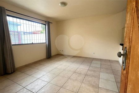 Casa à venda com 3 quartos, sendo 1 suíte, em Jardim Morro Verde, São Paulo, SP