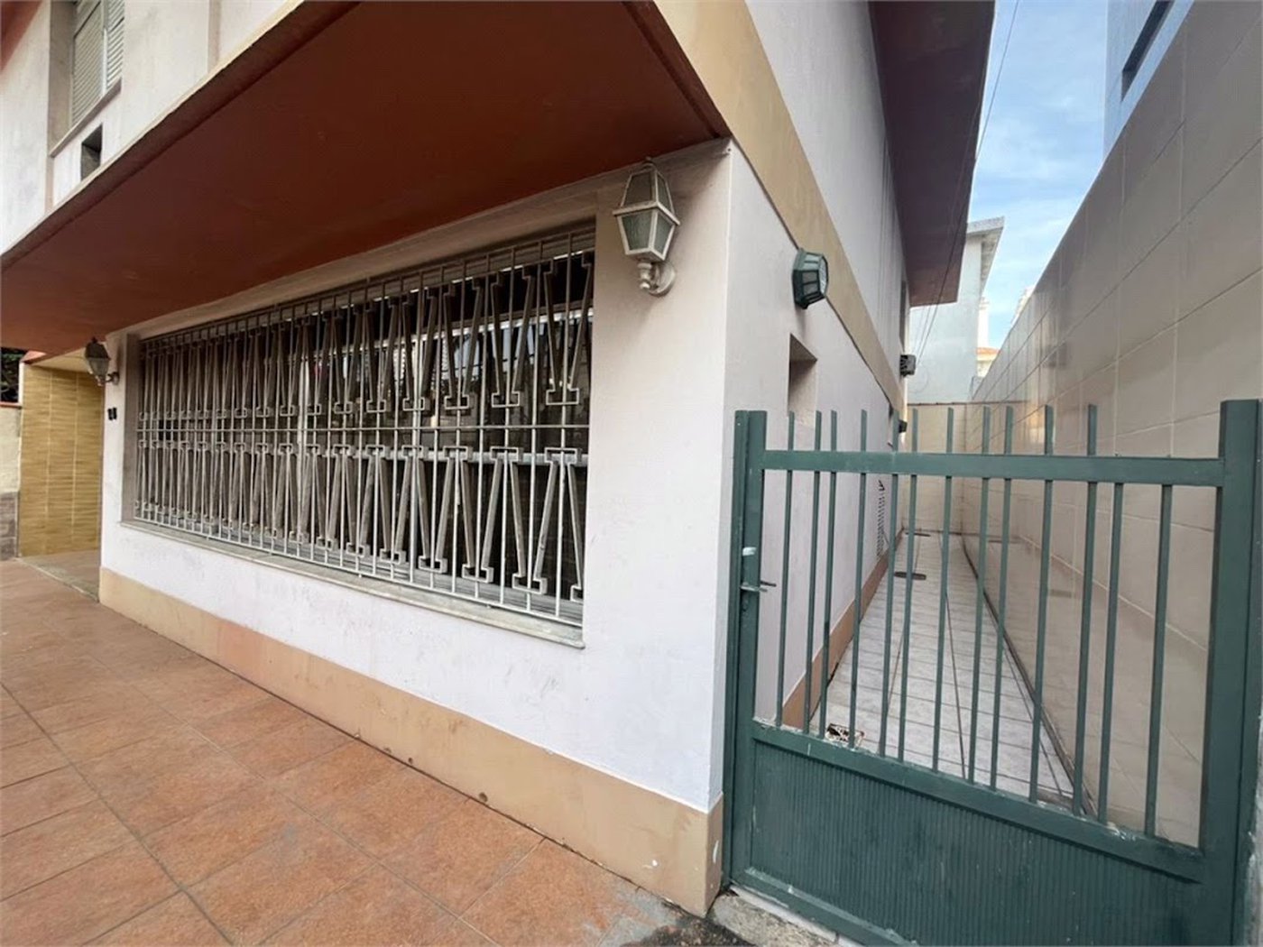 Casa com 5 dormitórios para alugar, 250 m² por R$ 10.630,00 - Ponta da Praia - Santos/SP