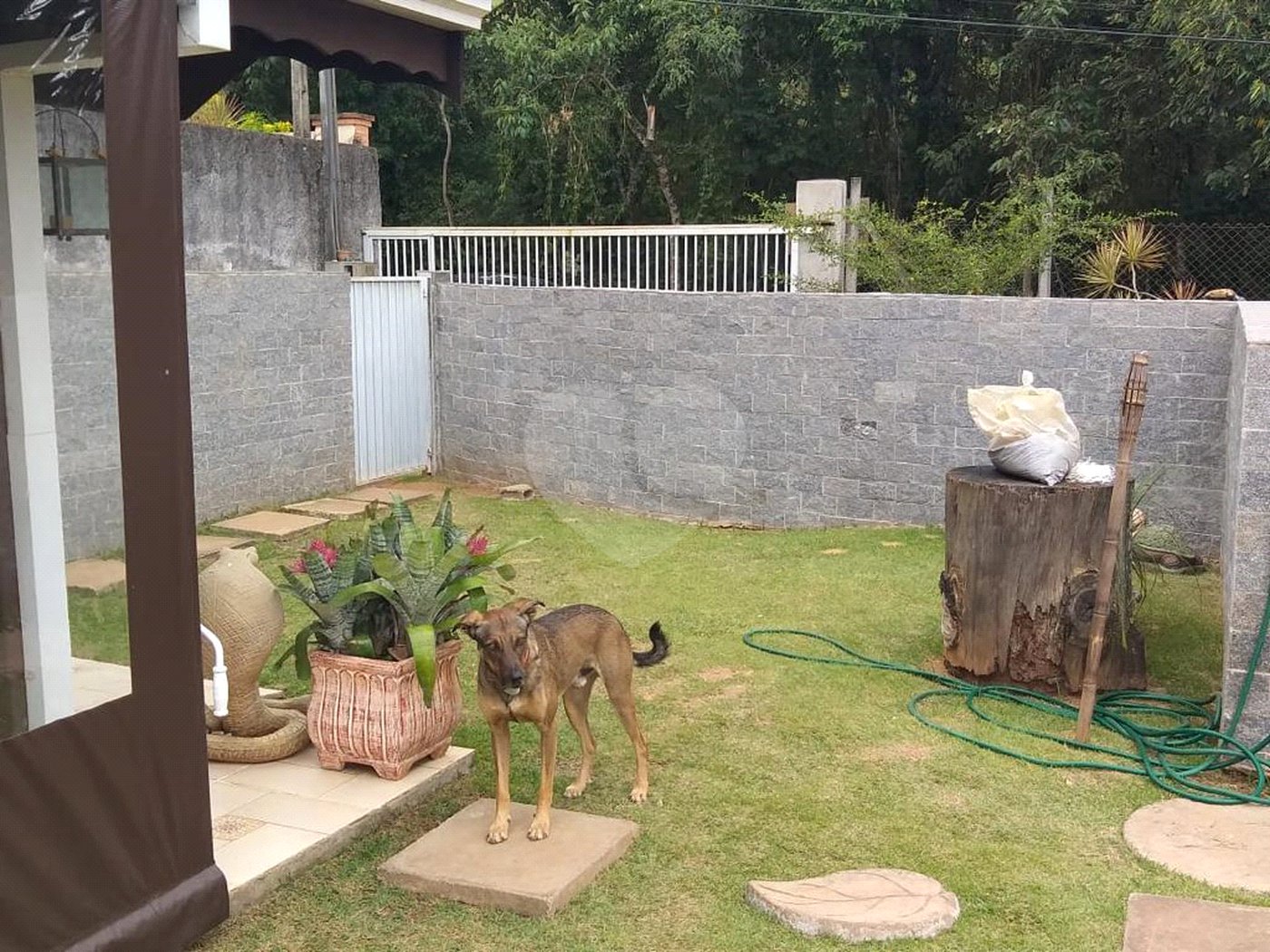 Chácara à venda com 3 suítes em Ribeirão dos Porcos, Atibaia, SP