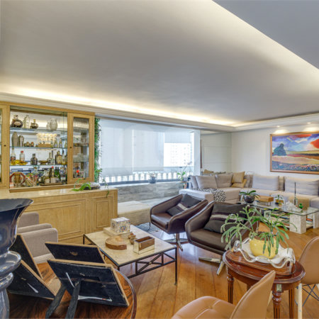 Apartamento à venda com 4 quartos, sendo 2 suítes, em Campo Belo, São Paulo, SP