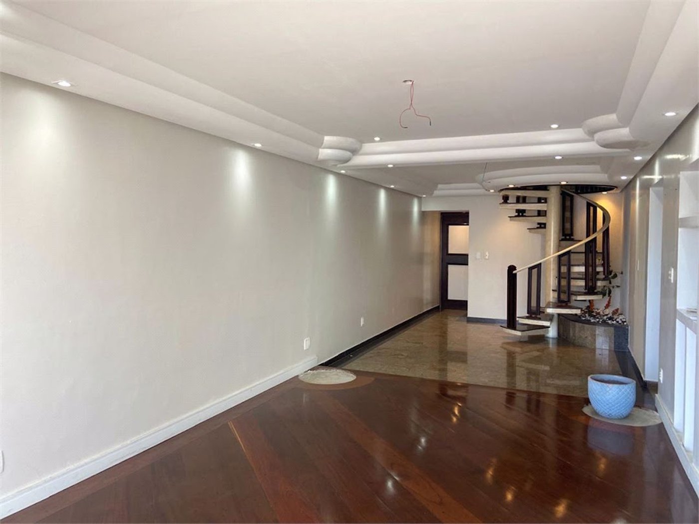Cobertura com 3 dormitórios, 168 m² - venda por R$ 2.000.000,00 ou aluguel por R$ 14.300,00 - Ponta da Praia - Santos/SP