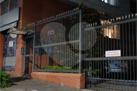 Apartamento à venda com 2 quartos em Vila Mariana, São Paulo, SP