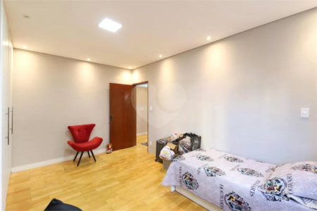 Casa à venda com 3 quartos, sendo 1 suíte, em Vila Maria Alta, São Paulo, SP