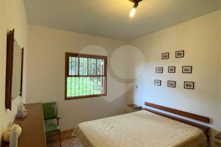 Sítio à venda com 3 quartos, sendo 1 suíte, em Jardim Estância Brasil, Atibaia, SP