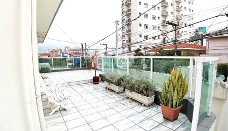 Sobrado à venda com 13 quartos, sendo 1 suíte,  em Jardim São Paulo(zona Norte), São Paulo, SP