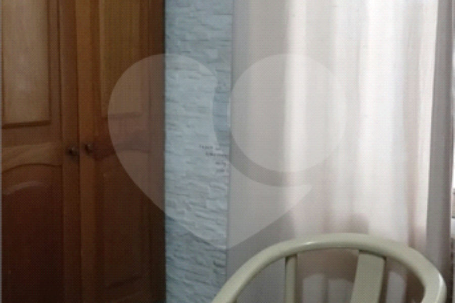 Sobrado à venda com 4 quartos, sendo 2 suítes, em Parque Edu Chaves, São Paulo, SP