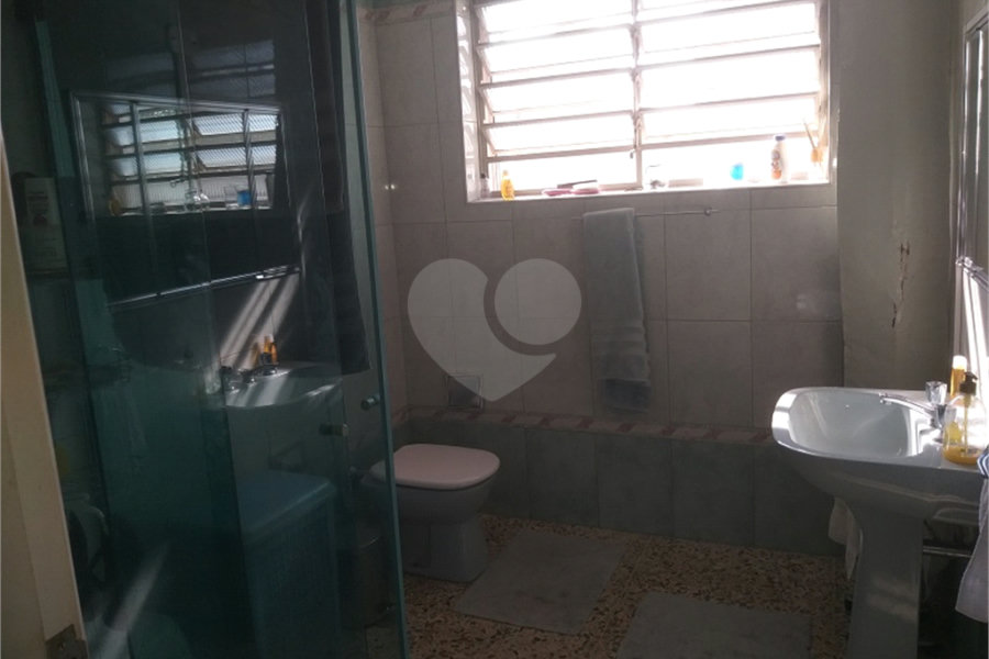 Casa à venda com 4 quartos, sendo 1 suíte, em Vila Galvão, Guarulhos, SP