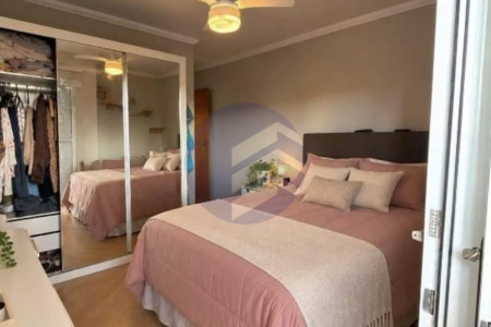 Casa à venda com 3 quartos, sendo 1 suíte, em Jardim Esmeralda, São Paulo - SP
