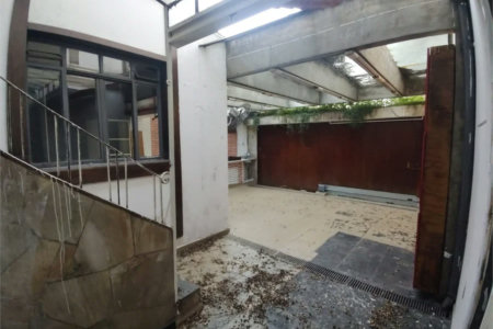 Sobrado à venda com 5 quartos, sendo 3 suítes, em Cidade Monções, São Paulo, SP