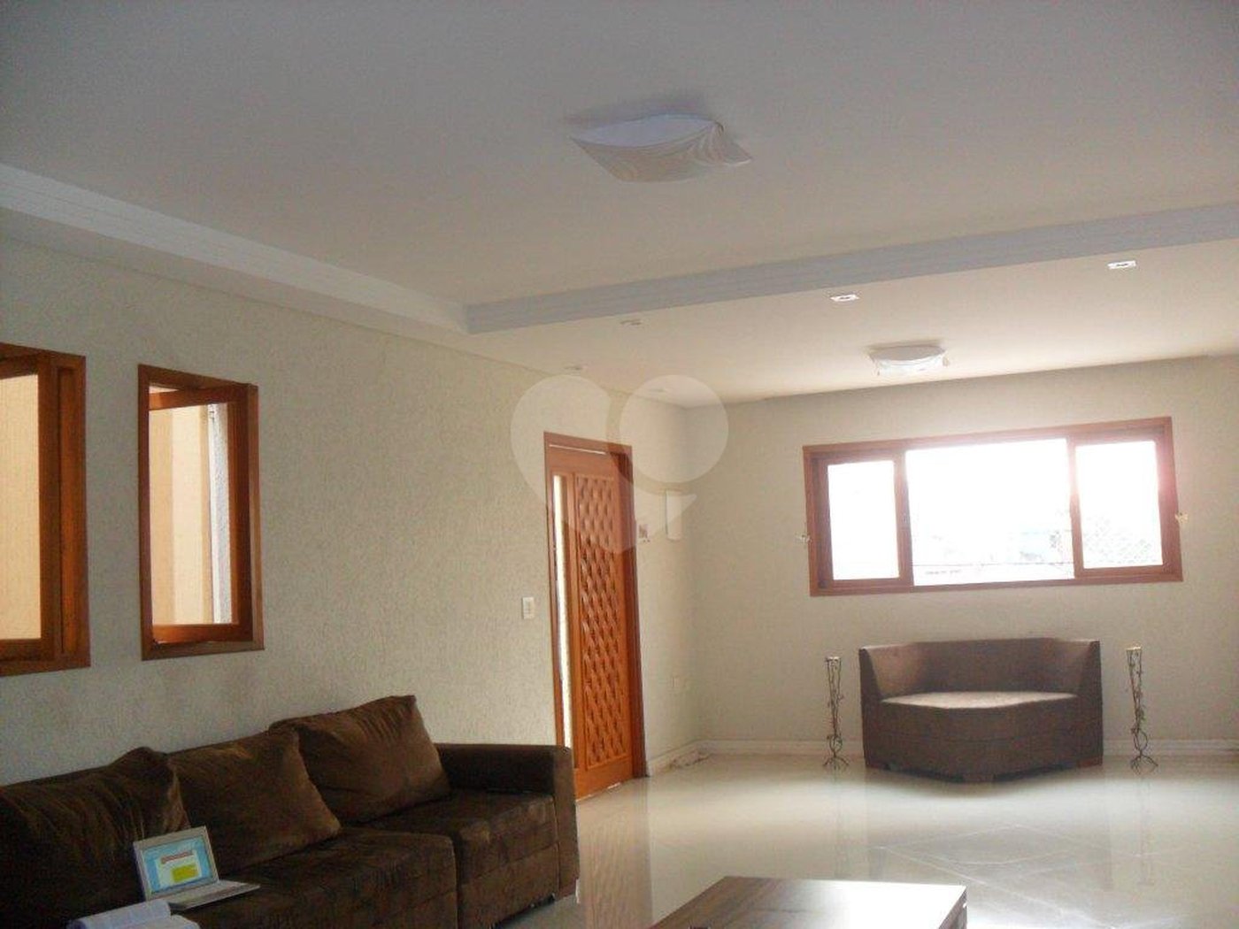 Sobrado à venda com 3 quartos, sendo 1 suíte, em Vila Mazzei, São Paulo, SP