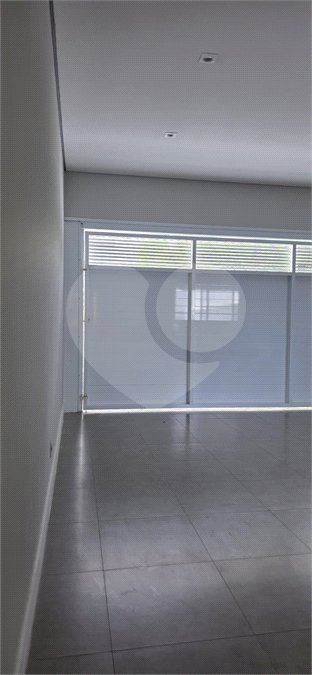 Casa à venda ou para alugar com 3 suítes no condomínio Residencial Helvétia Park, Indaiatuba - SP