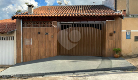 Casa à venda com 2 quartos, sendo 1 suíte,  em Residencial Astolpho Luiz do Prado, São Carlos, SP