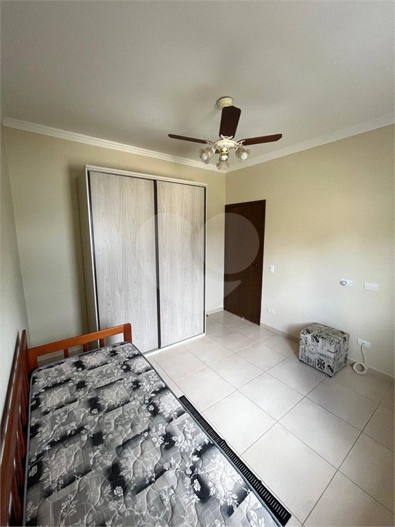 Casa à venda com 3 quartos, sendo 1 suíte, no condomínio Lago da Serra, Araçoiaba da Serra - SP
