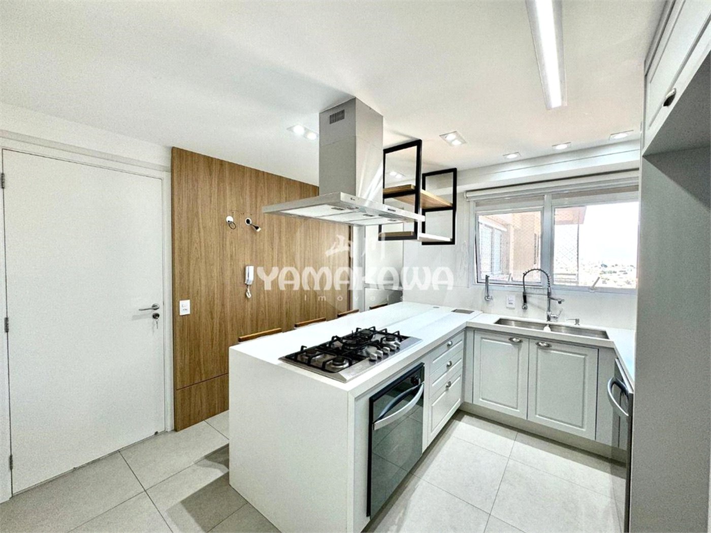 Apartamento à venda com 3 suítes em Vila Regente Feijó, São Paulo, SP