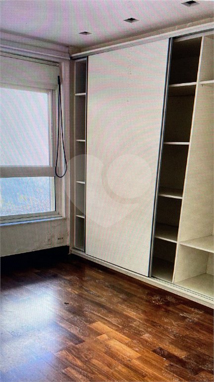 Casa à venda com 4 suítes no condomínio Escape Condominium, São Paulo - SP