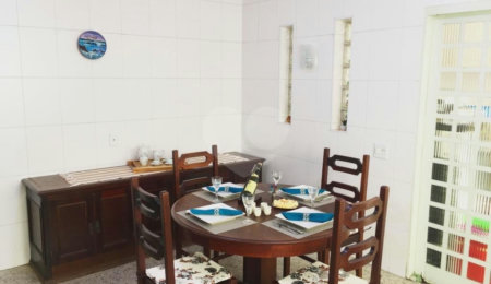 Sobrado à venda com 4 quartos, sendo 1 suíte, em Jardim Sarah, São Paulo, SP