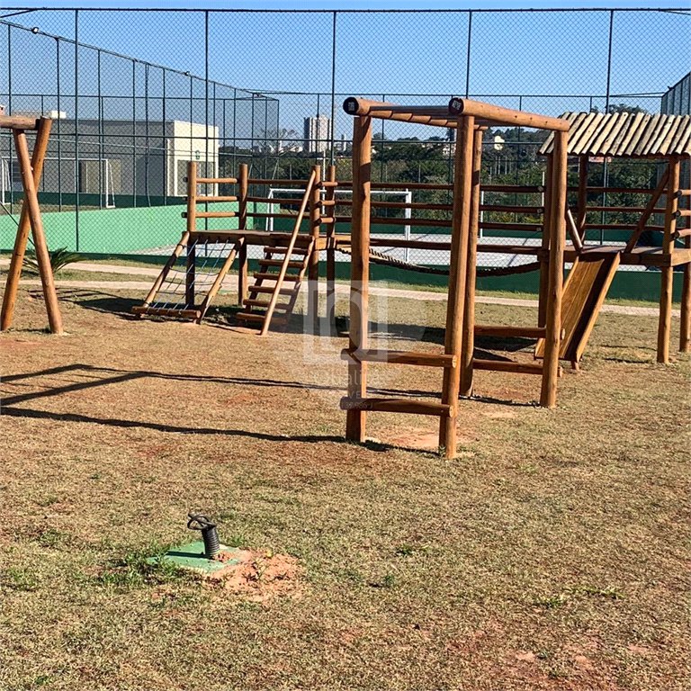 Terreno à venda no condomínio Horto Florestal Villagio, Sorocaba - SP