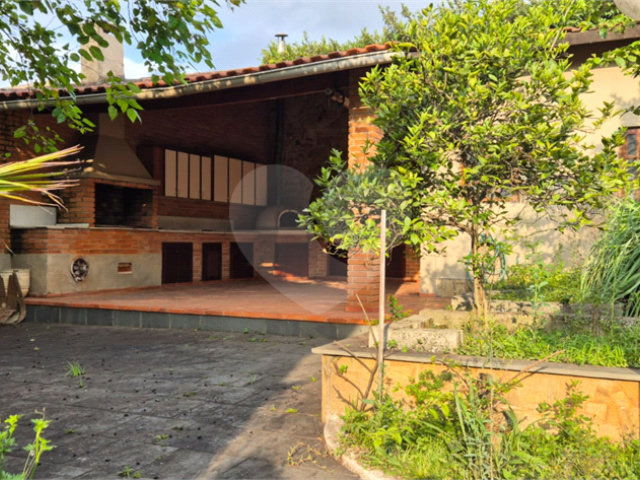 Casa à venda ou para alugar com 4 quartos, sendo 1 suíte,  em Tremembé, São Paulo, SP