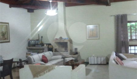 Chácara à venda com 6 quartos, sendo 3 suítes,  em Sítios de Recreio Jardins de Itaici, Indaiatuba, SP
