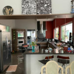 Casa à venda com 4 quartos, sendo 3 suítes, no condomínio Vila Hípica I, Vinhedo - SP