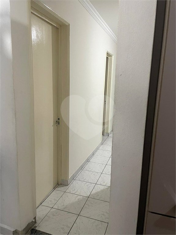 Apartamento à venda com 2 quartos em Conjunto Habitacional Jardim Odete Ii, Itaquaquecetuba, SP