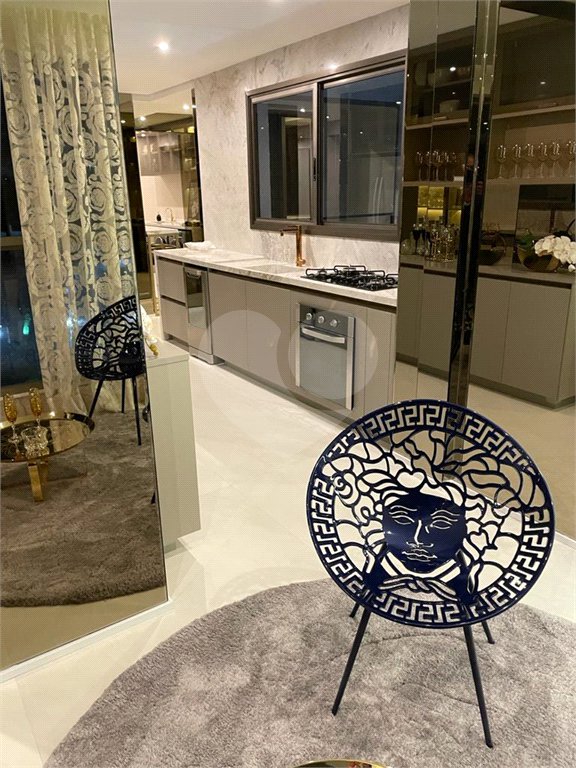 Apartamento à venda com 4 suítes em Moema, São Paulo, SP