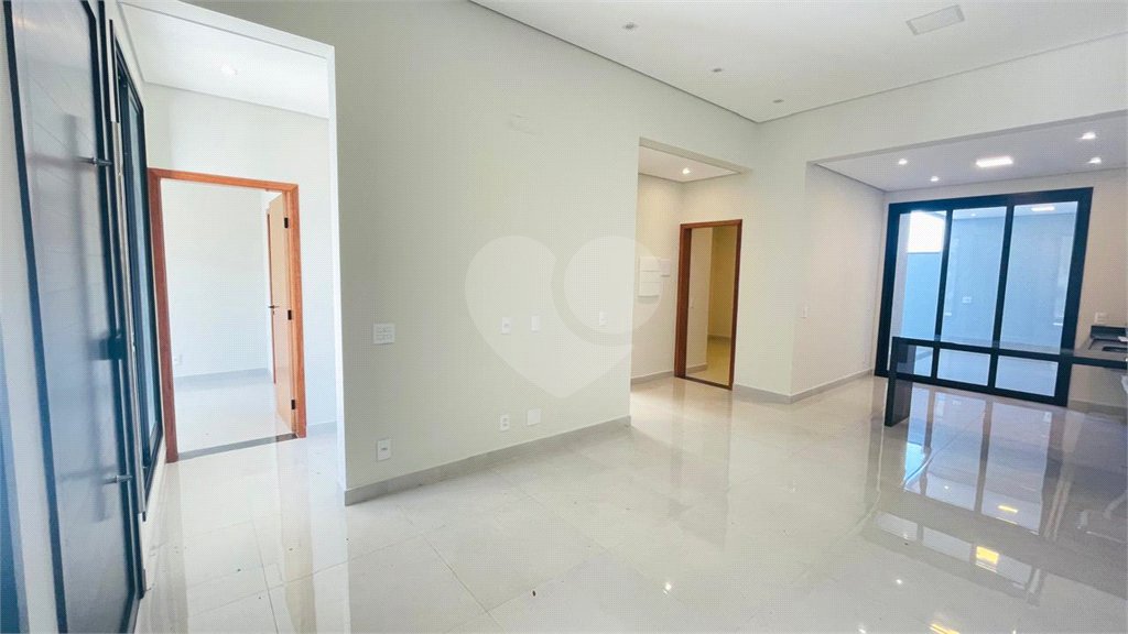 Casa à venda com 3 suítes no condomínio Terras de São Francisco, Sorocaba - SP