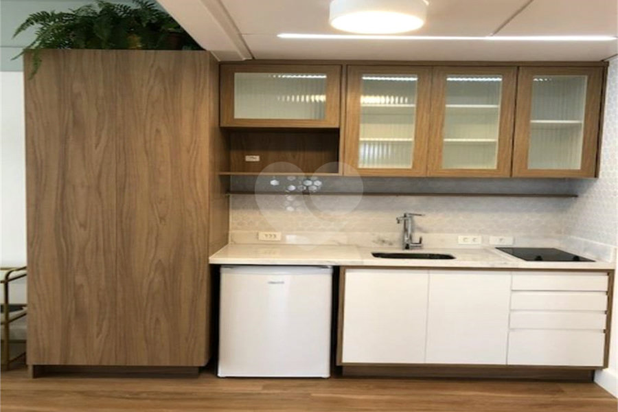 Flat à venda com 1 suíte em Santana, São Paulo, SP