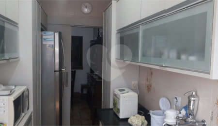 Casa à venda com 3 quartos em Jardim Regina, São Paulo, SP