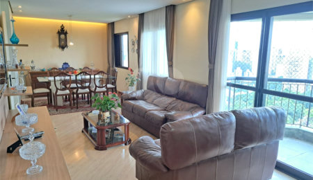 Apartamento à venda com 3 suítes em Vila Suzana, São Paulo, SP
