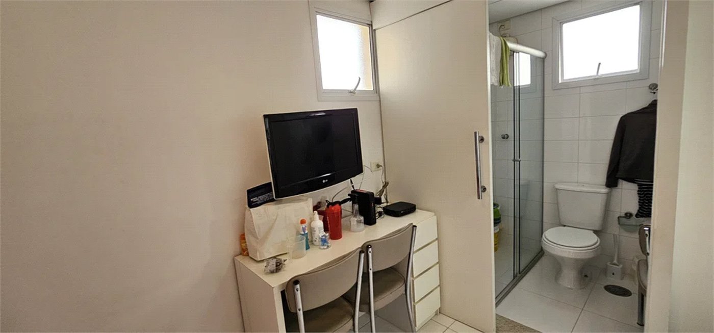 Cobertura à venda com 5 suítes em Bela Aliança, São Paulo, SP