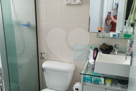 Apartamento à venda com 2 quartos em Jardim Ester Yolanda, São Paulo, SP