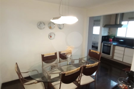 Apartamento à venda com 4 quartos, sendo 3 suítes, em Perdizes, São Paulo, SP
