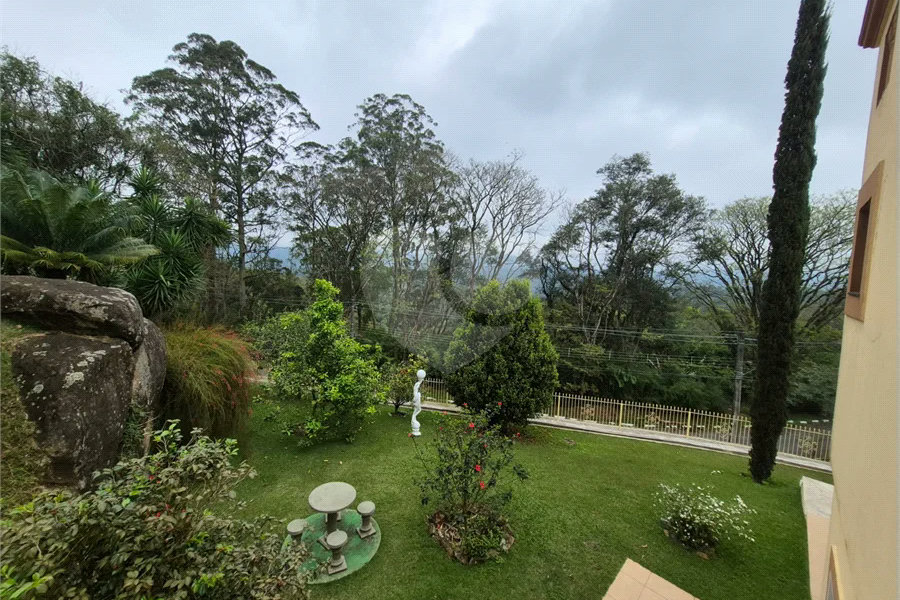Casa à venda com 4 suítes no condomínio Sausalito, Mairiporã - SP