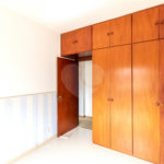 Sobrado à venda com 5 quartos, sendo 3 suítes, em Alto da Boa Vista, São Paulo, SP