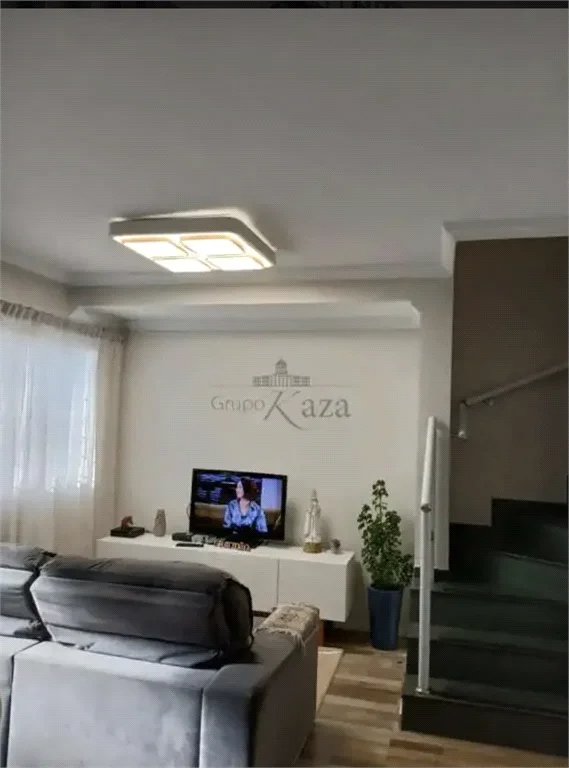 Casa de Vila à venda com 2 suítes no condomínio Parque Ipê Vermelho, Sorocaba - SP
