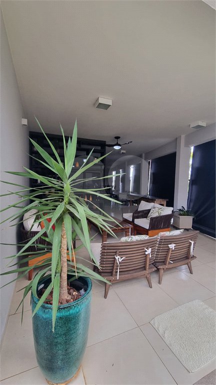 Casa à venda com 3 suítes no condomínio Residencial dos Lagos, Itupeva - SP