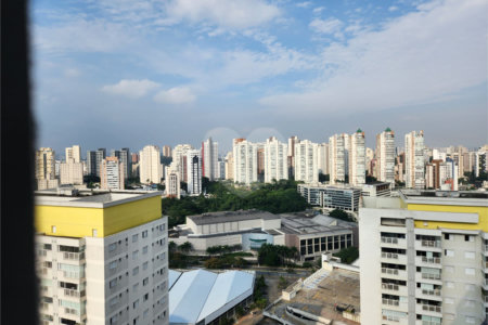 Apartamento à venda com 2 suítes em Vila Andrade, São Paulo, SP