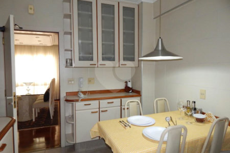 Apartamento à venda com 4 quartos, sendo 2 suítes, em Perdizes, São Paulo, SP
