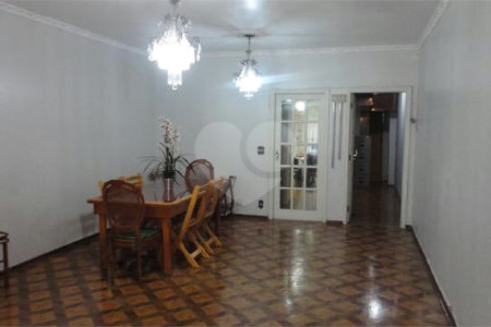 Prédio à venda em Vila Madalena, São Paulo, SP
