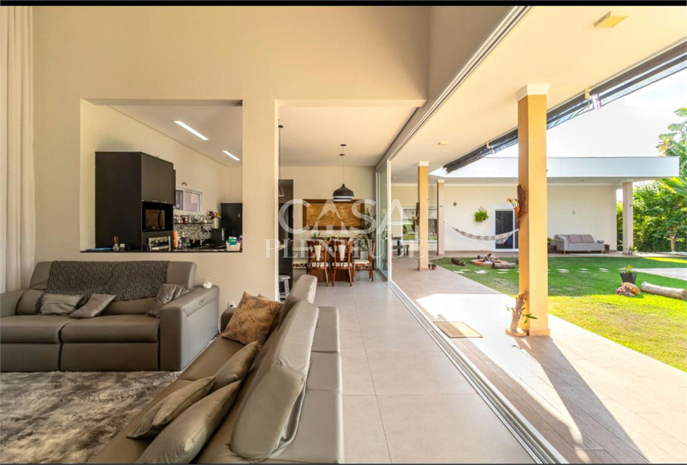 Casa em condomínio à venda com 3 suítes em Caguassu, Sorocaba, SP