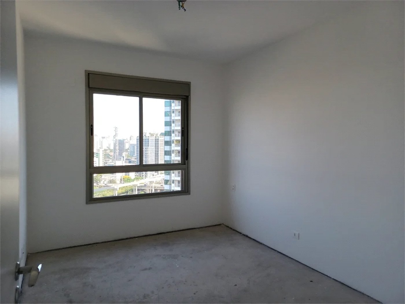 Apartamento à venda com 4 suítes em Real Parque, São Paulo, SP