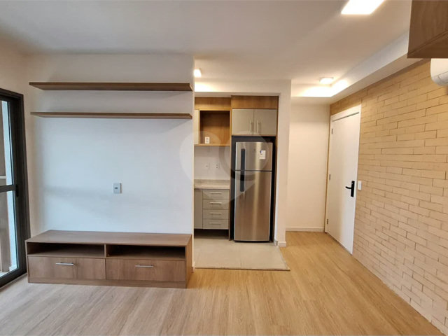Apartamento para alugar com 2 quartos, sendo 1 suíte,  em Chácara Santo Antônio, São Paulo, SP
