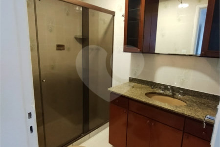 Cobertura à venda com 3 quartos, sendo 2 suítes, em Tijuca, Rio de Janeiro, RJ