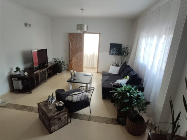 Sobrado à venda com 4 quartos, sendo 1 suíte,  em Vila Maria, São Paulo, SP