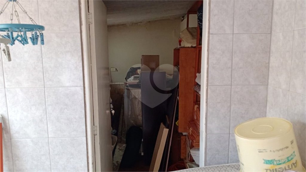 Casa à venda com 4 quartos, sendo 2 suítes,  em Jardim Terezópolis, Guarulhos, SP