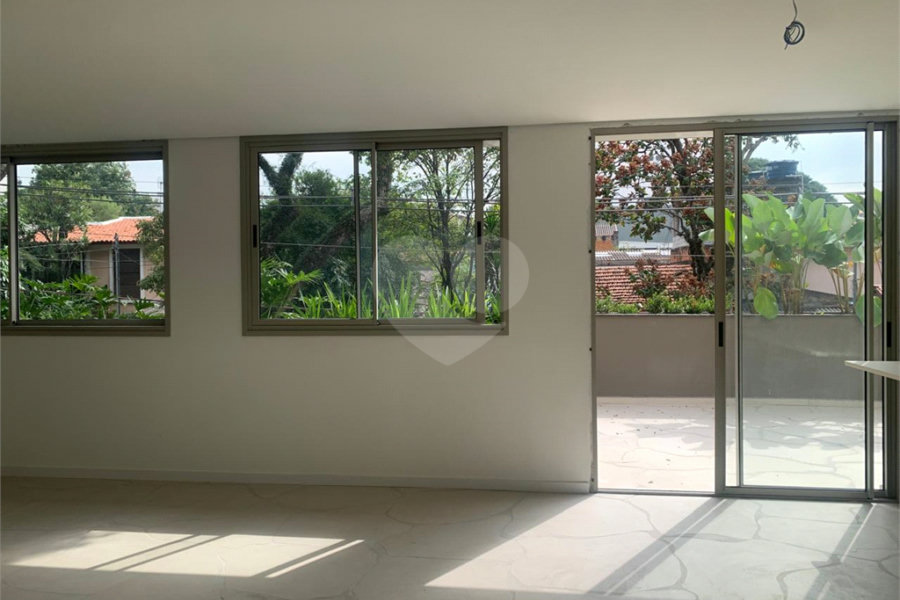 Apartamento à venda com 2 suítes em Alto de Pinheiros, São Paulo, SP