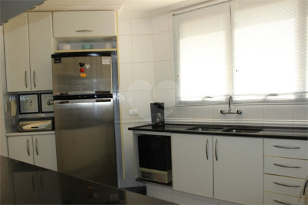 Apartamento à venda com 4 quartos, sendo 3 suítes,  em Vila Suzana, São Paulo, SP